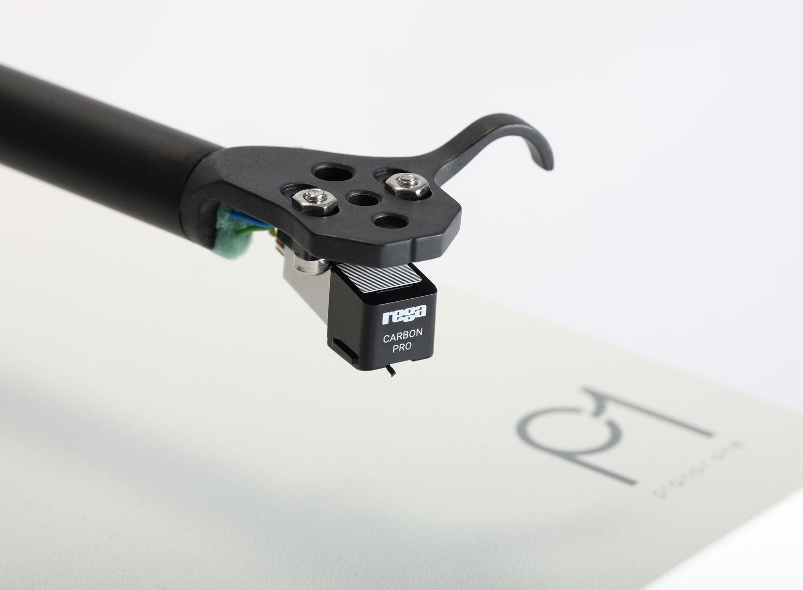Rega_Carbon_Pro_Hljoddos_5